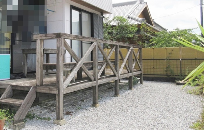 週末はウッドデッキで