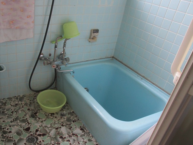 高齢夫婦も安心！！ヒートショックに備えて浴室をリフォーム